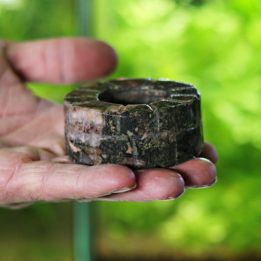 Petit Puit en Granite Marinace - Roche Taillée